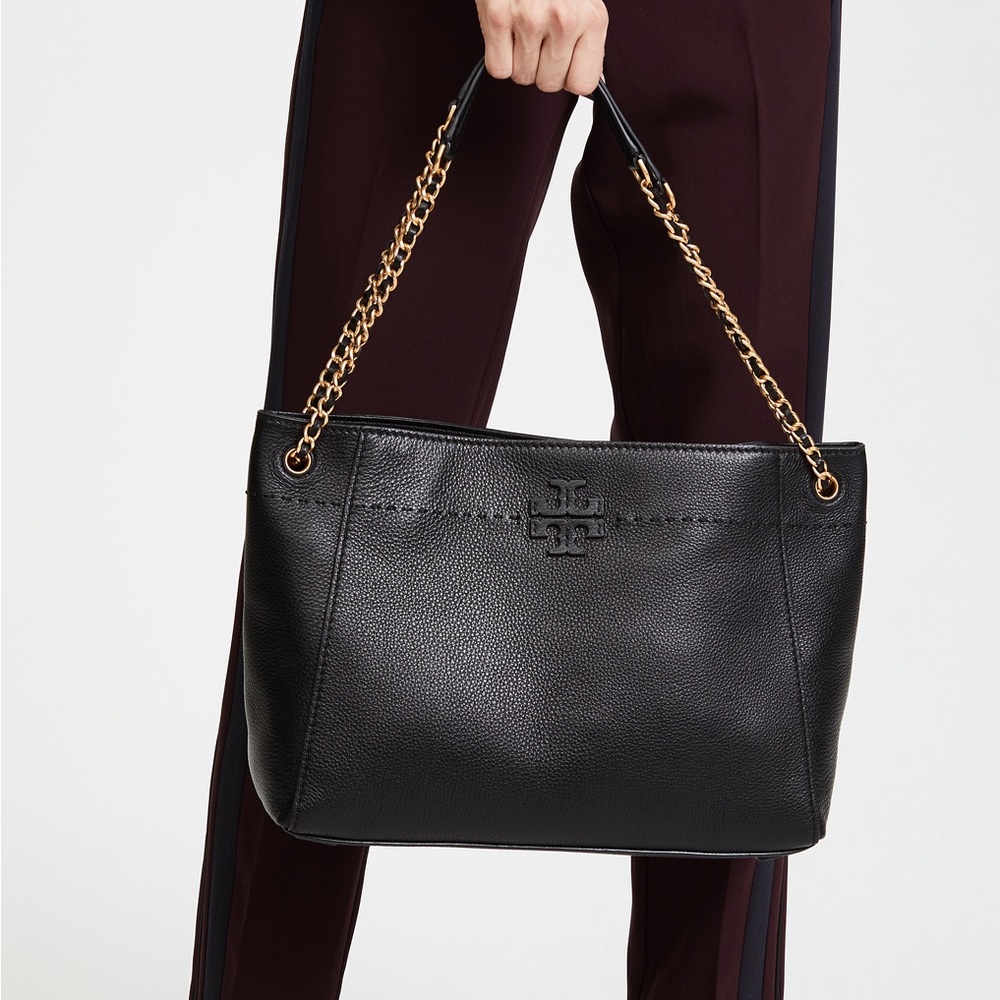 Tory Burch
McGraw Chain Shoulder Slouchy Tote